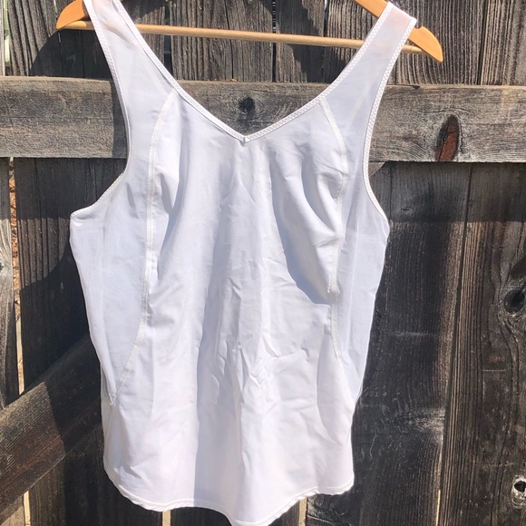 Tank top - Picture 1 of 3